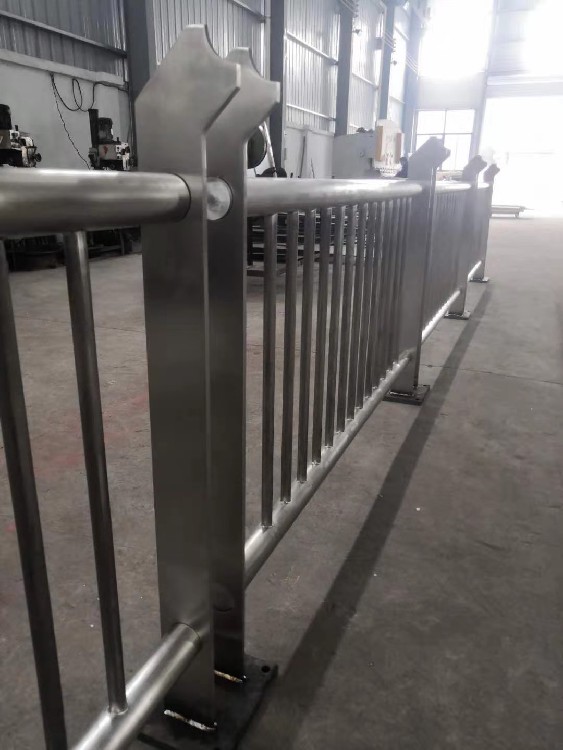 香港不锈钢防撞护栏车间不锈钢防撞护栏