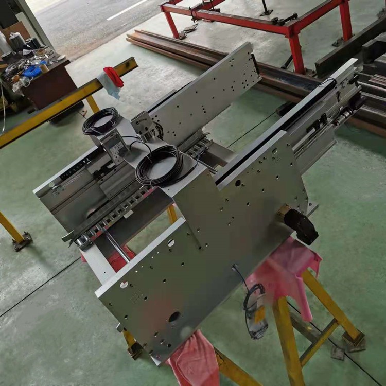 堆垛机深库位拨杆式货叉供应商