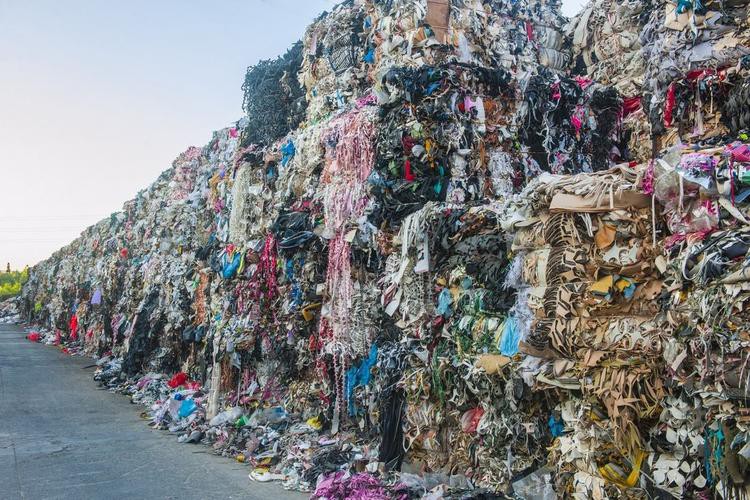 衡阳工业污泥清运转运,衡阳工厂印染污泥处理