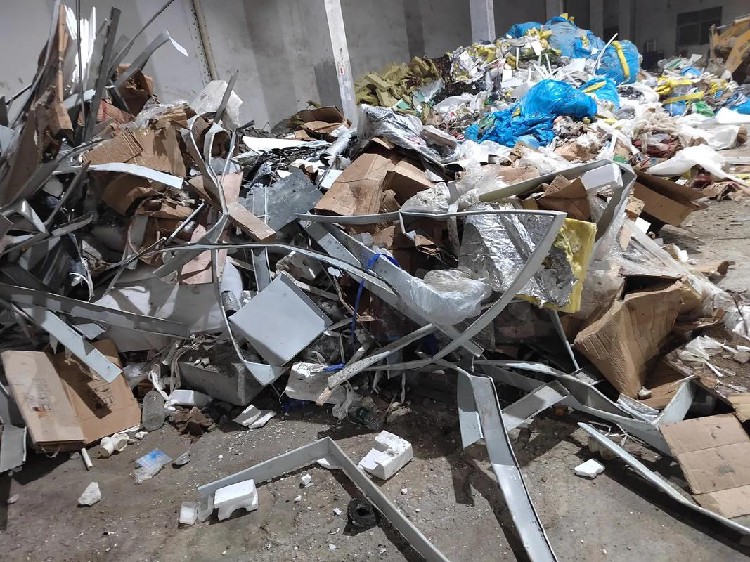 德州工业垃圾清运处理,德州工厂固体废物外运